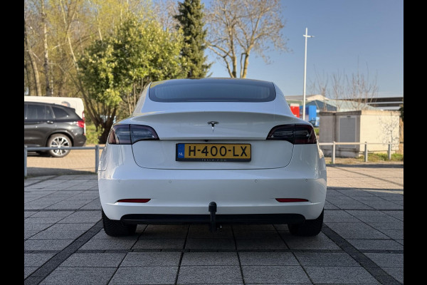 Tesla Model 3 Range Plus RWD | Autopilot | Panorama | Trekhaak |