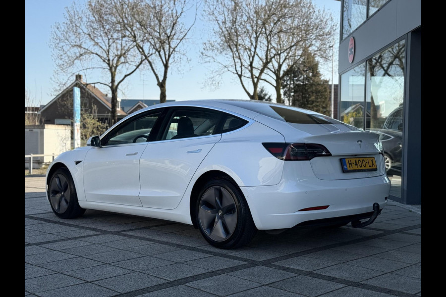 Tesla Model 3 Range Plus RWD | Autopilot | Panorama | Trekhaak |