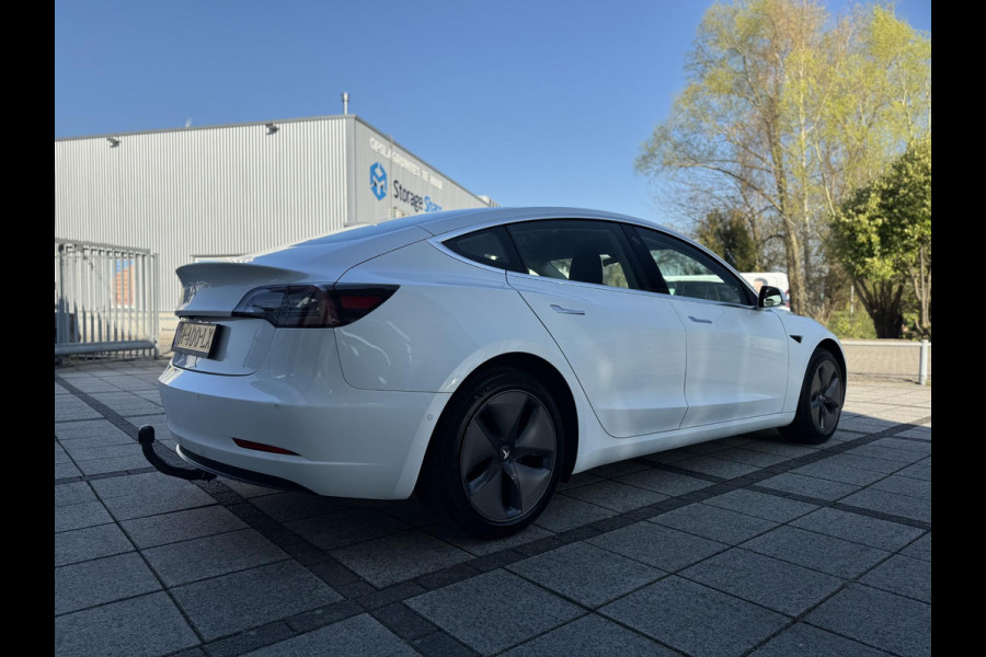 Tesla Model 3 Range Plus RWD | Autopilot | Panorama | Trekhaak |