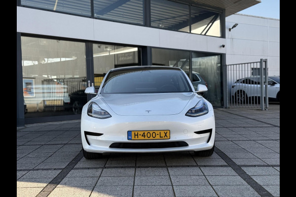 Tesla Model 3 Range Plus RWD | Autopilot | Panorama | Trekhaak |