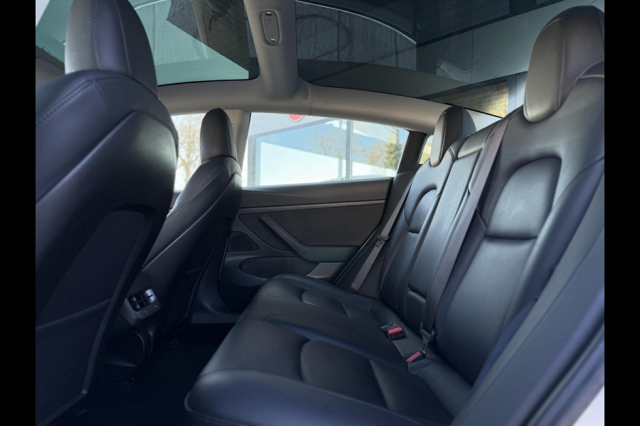 Tesla Model 3 Range Plus RWD | Autopilot | Panorama | Trekhaak |
