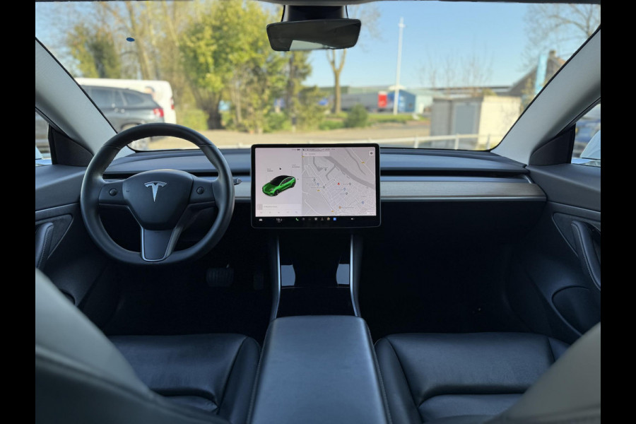 Tesla Model 3 Range Plus RWD | Autopilot | Panorama | Trekhaak |