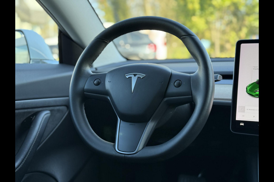 Tesla Model 3 Range Plus RWD | Autopilot | Panorama | Trekhaak |
