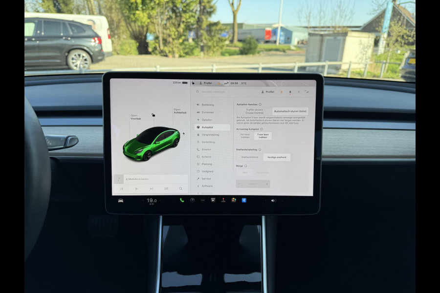 Tesla Model 3 Range Plus RWD | Autopilot | Panorama | Trekhaak |