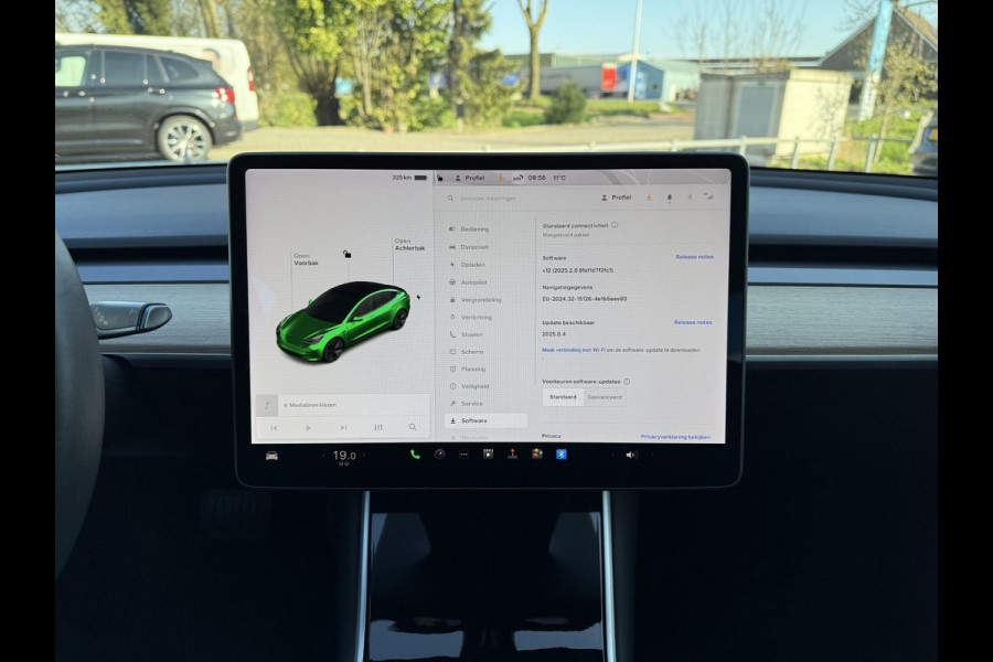 Tesla Model 3 Range Plus RWD | Autopilot | Panorama | Trekhaak |