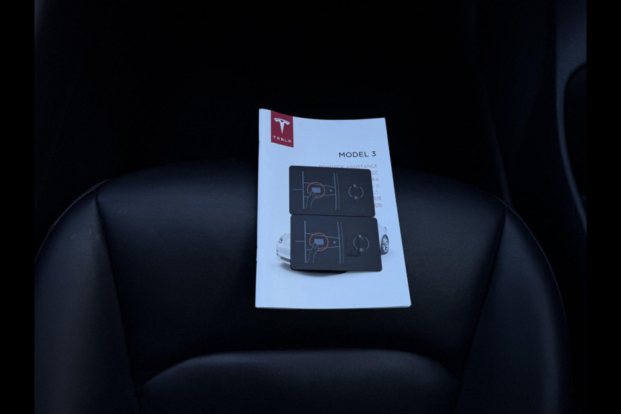 Tesla Model 3 Range Plus RWD | Autopilot | Panorama | Trekhaak |