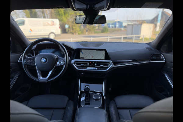 BMW 3 Serie Touring 318i Aut. High Executive Ed. | Live Cockpit | Apple Carplay | Trekhaak |