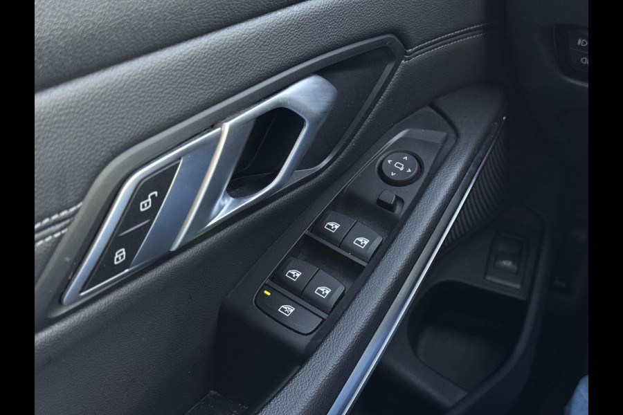 BMW 3 Serie Touring 318i Aut. High Executive Ed. | Live Cockpit | Apple Carplay | Trekhaak |