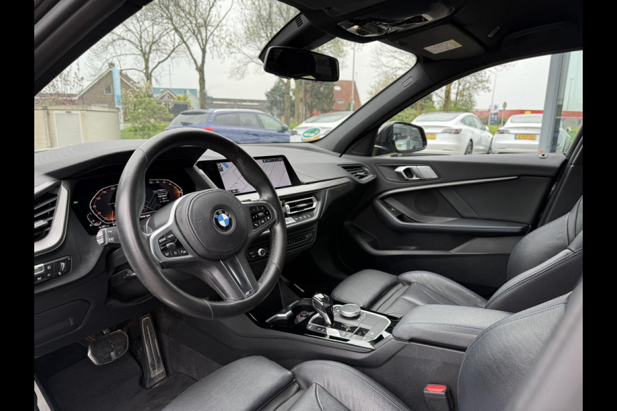 BMW 1-serie 118i M-Sport | Leder | Apple Carplay | Live Cockpit |
