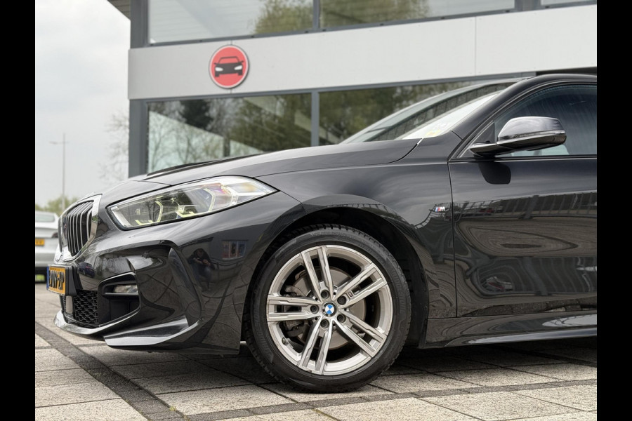 BMW 1-serie 118i M-Sport | Leder | Apple Carplay | Live Cockpit |