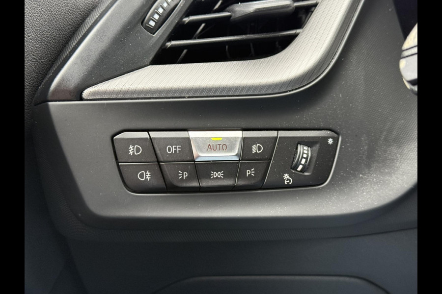 BMW 1-serie 118i M-Sport | Leder | Apple Carplay | Live Cockpit |