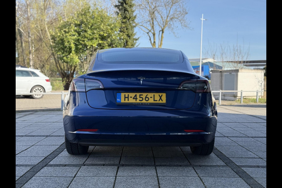 Tesla Model 3 Range Plus | Autopilot | Panorama | Leder | Navi | Camera