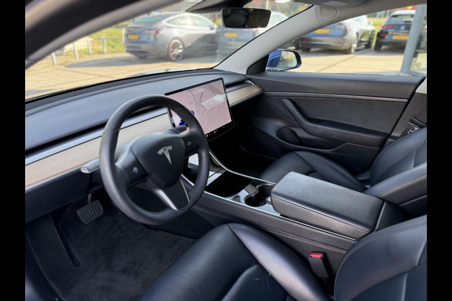 Tesla Model 3 Range Plus | Autopilot | Panorama | Leder | Navi | Camera