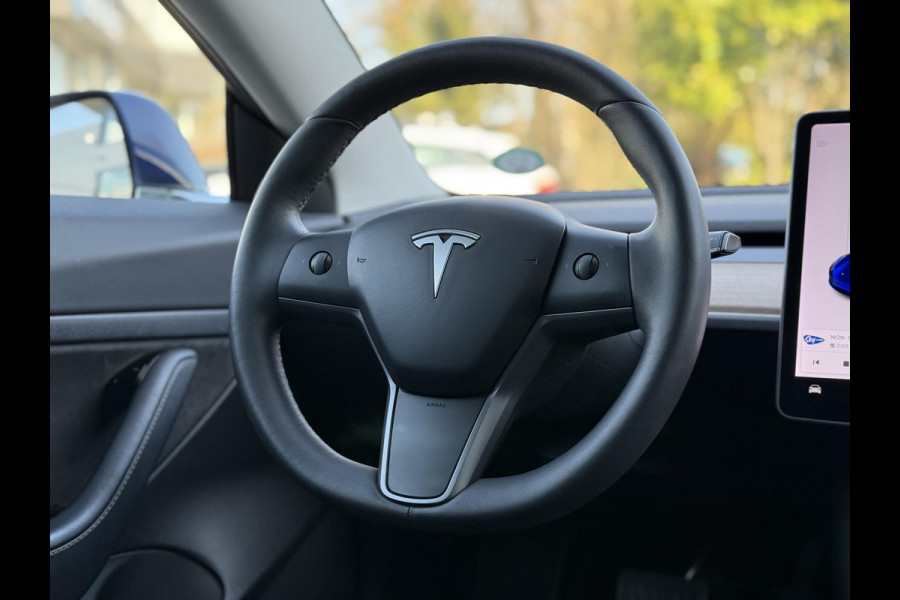 Tesla Model 3 Range Plus | Autopilot | Panorama | Leder | Navi | Camera