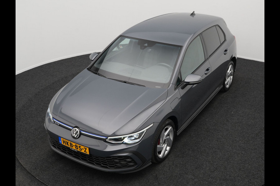 Volkswagen Golf GTE 245pk Plug In Hybrid DSG PHEV | Adaptive Cruise | Carplay | LED | Navigatie | Sfeerverlichting | Stoelverwarming |
