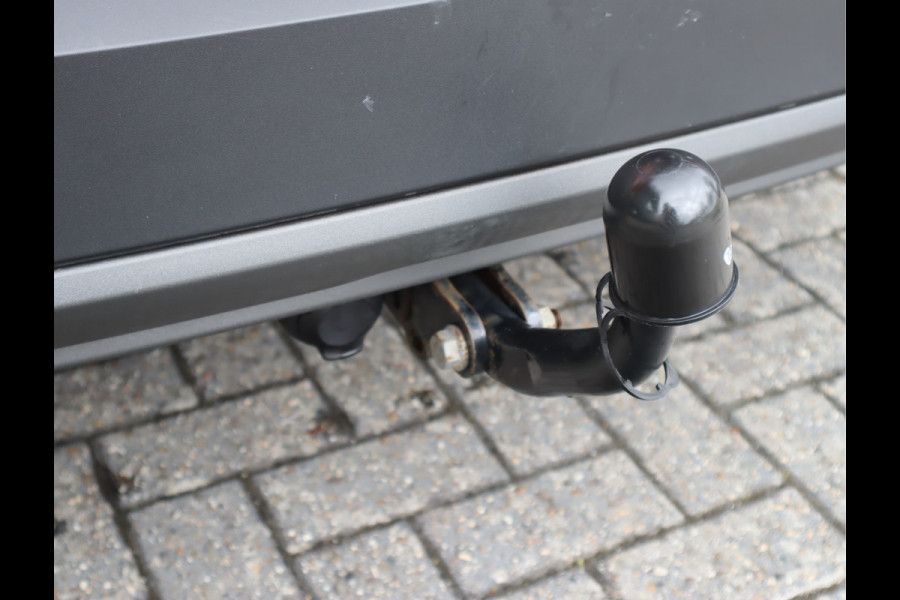 Dacia Jogger 1.0 TCe 110 Extreme / 7 Persoons / Trekhaak