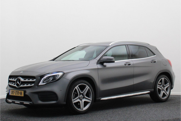 Mercedes-Benz GLA 180 Business Solution AMG Automaat, LED, Navigatie, Camera, Climate, Trekhaak, 19"