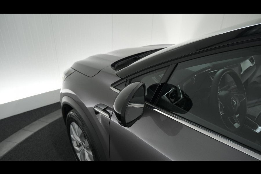 Renault Captur Mild Hybrid 140 EDC Techno | Apple Carplay | Parkeersensoren | Climate Control