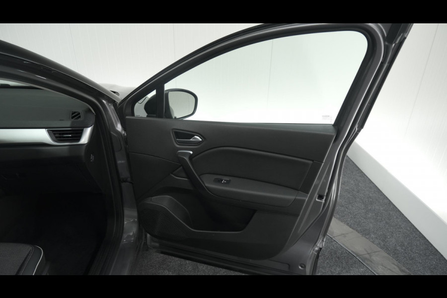 Renault Captur Mild Hybrid 140 EDC Techno | Apple Carplay | Parkeersensoren | Climate Control