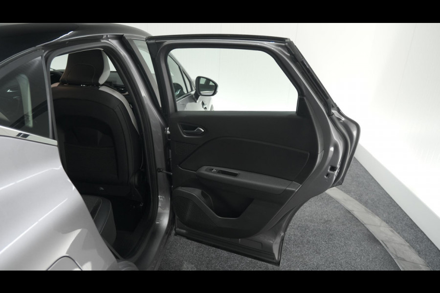 Renault Captur Mild Hybrid 140 EDC Techno | Apple Carplay | Parkeersensoren | Climate Control