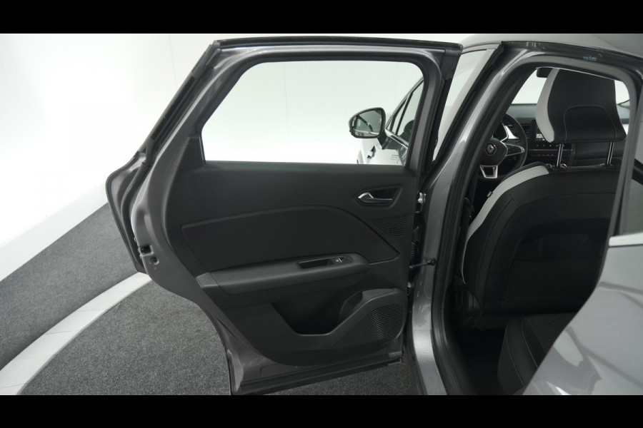 Renault Captur Mild Hybrid 140 EDC Techno | Apple Carplay | Parkeersensoren | Climate Control