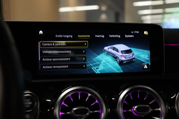 Mercedes-Benz A-Klasse 200 AMG /PANO/NIGHT/SFEERV/CAMERA/VOL