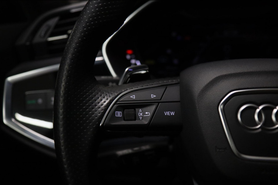 Audi RSQ3 Sportback TFSI RS Pano/Sonos/Camera/Carplay/RSStoelen/BOMVOL
