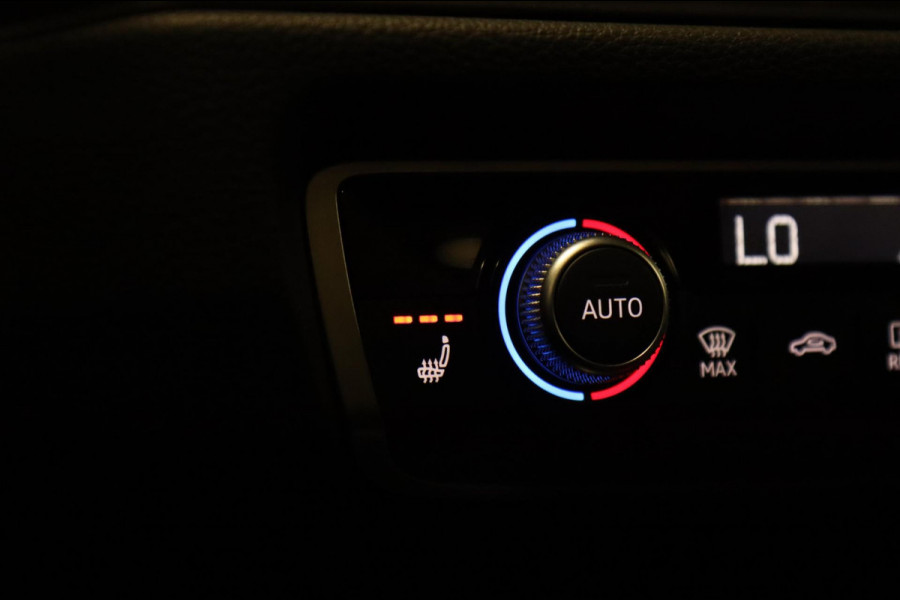 Audi RSQ3 Sportback TFSI RS Pano/Sonos/Camera/Carplay/RSStoelen/BOMVOL