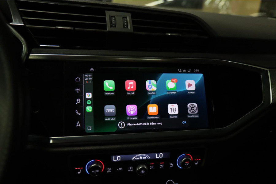Audi RSQ3 Sportback TFSI RS Pano/Sonos/Camera/Carplay/RSStoelen/BOMVOL