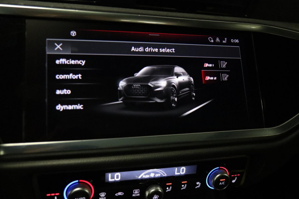 Audi RSQ3 Sportback TFSI RS Pano/Sonos/Camera/Carplay/RSStoelen/BOMVOL