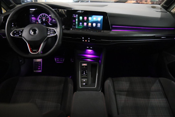 Volkswagen Golf 2.0 TSI GTI /PANO/IQ-LIGHT/H&K/CARPLAY/VOLL