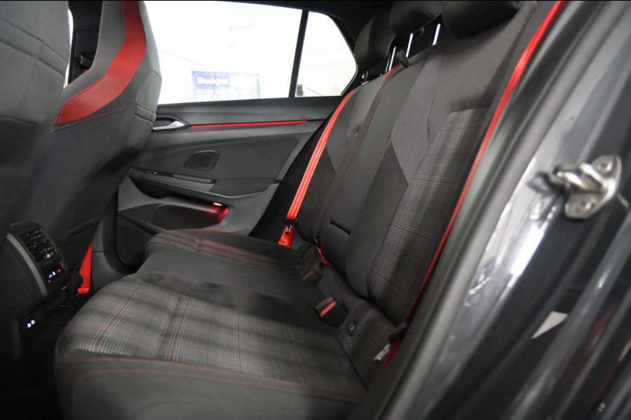 Volkswagen Golf 2.0 TSI GTI /PANO/IQ-LIGHT/H&K/CARPLAY/VOLL