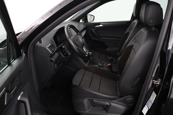 Seat Tarraco 2.0 TSI 4Drive Xcellence 7-persoons | Panoramadak | Trekhaak | Carplay | Adaptive cruise | Keyless | Full LED | Navigatie | Virtual Cockpit