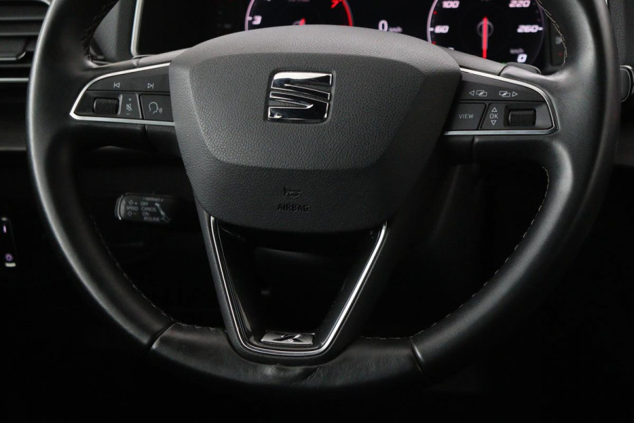 Seat Tarraco 2.0 TSI 4Drive Xcellence 7-persoons | Panoramadak | Trekhaak | Carplay | Adaptive cruise | Keyless | Full LED | Navigatie | Virtual Cockpit