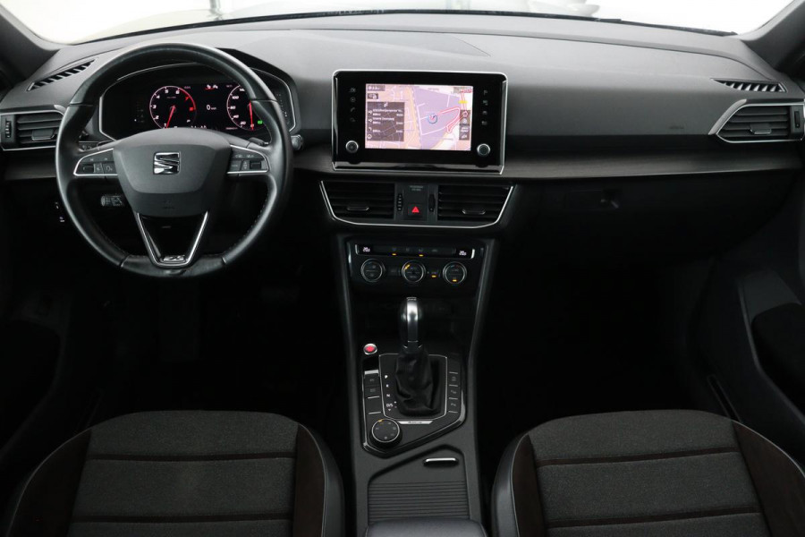 Seat Tarraco 2.0 TSI 4Drive Xcellence 7-persoons | Panoramadak | Trekhaak | Carplay | Adaptive cruise | Keyless | Full LED | Navigatie | Virtual Cockpit
