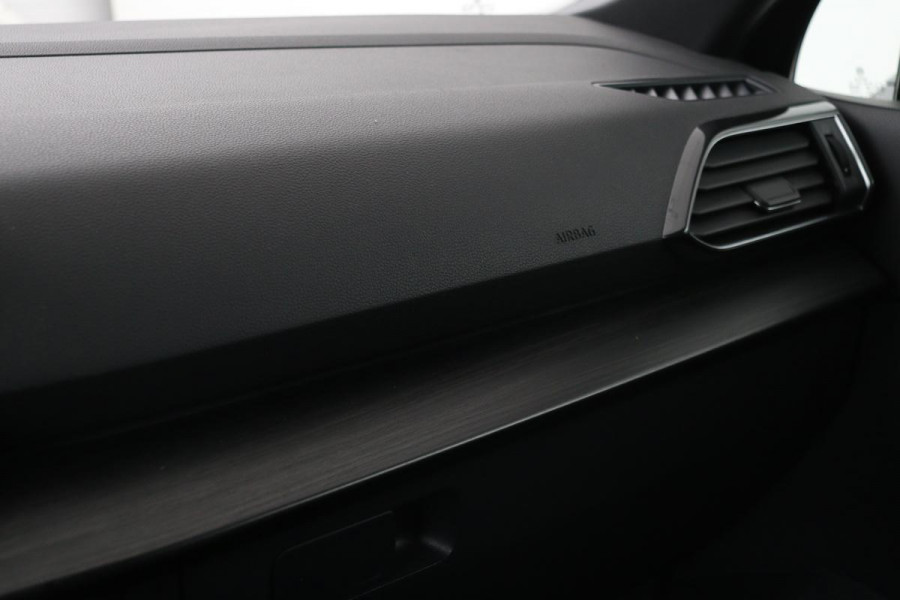 Seat Tarraco 2.0 TSI 4Drive Xcellence 7-persoons | Panoramadak | Trekhaak | Carplay | Adaptive cruise | Keyless | Full LED | Navigatie | Virtual Cockpit