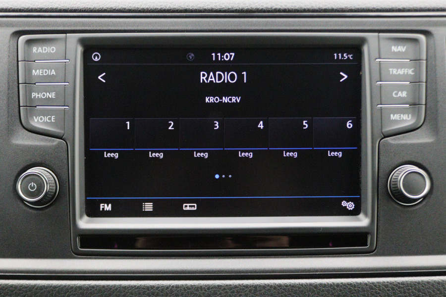 Volkswagen Crafter 30 2.0 TDI L3H2 2x Schuifdeur, Camera, Cruise, Airco, 3-Zits, Apple Carplay, Trekhaak, 18''