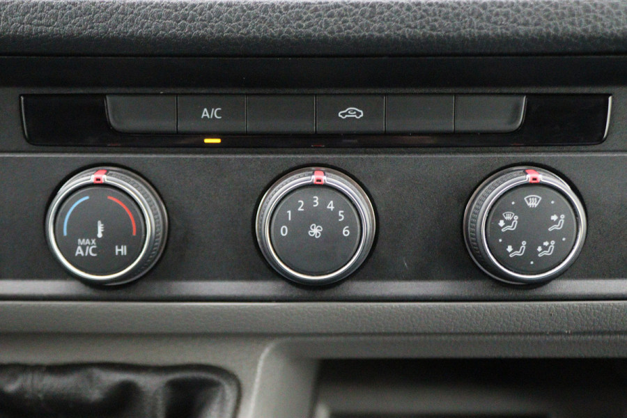 Volkswagen Crafter 30 2.0 TDI L3H2 2x Schuifdeur, Camera, Cruise, Airco, 3-Zits, Apple Carplay, Trekhaak, 18''