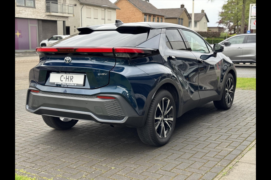 Toyota C-HR 1.8 Hybrid First Edition | Groot scherm, Dodehoekherkenning, Stoel + Stuurverwarming, Elektrische achterklep