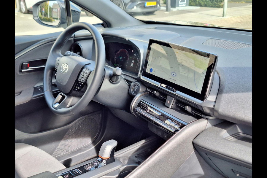 Toyota C-HR 1.8 Hybrid First Edition | Groot scherm, Dodehoekherkenning, Stoel + Stuurverwarming, Elektrische achterklep