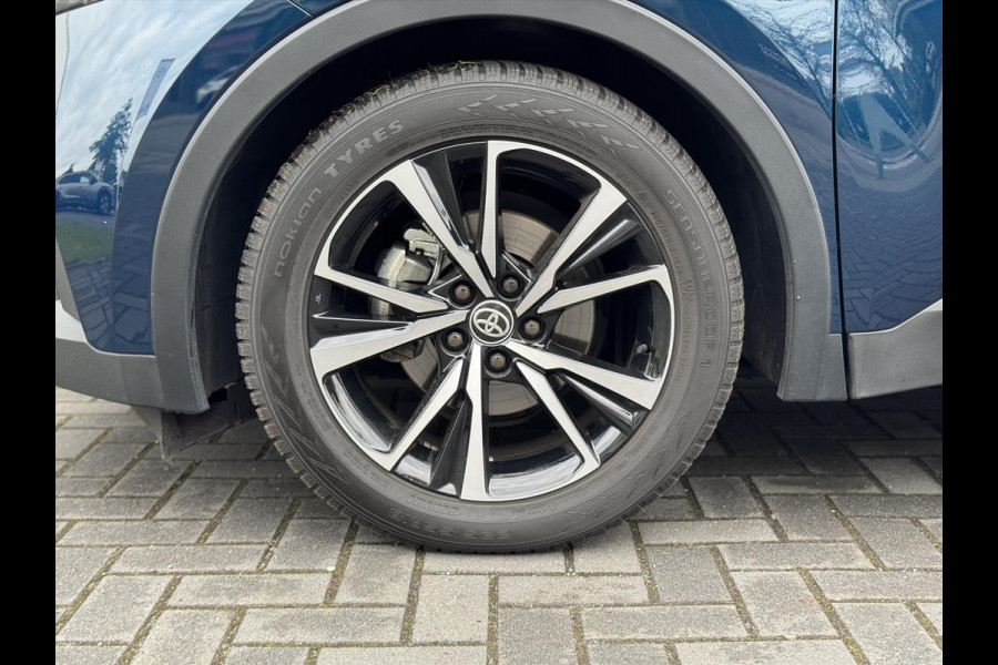 Toyota C-HR 1.8 Hybrid First Edition | Groot scherm, Dodehoekherkenning, Stoel + Stuurverwarming, Elektrische achterklep