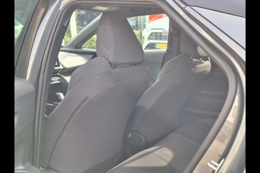 Toyota C-HR 1.8 Hybrid First Edition | Groot scherm, Dodehoekherkenning, Stoel + Stuurverwarming, Elektrische achterklep