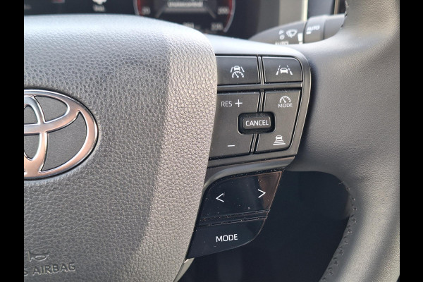 Toyota C-HR 1.8 Hybrid First Edition | Groot scherm, Dodehoekherkenning, Stoel + Stuurverwarming, Elektrische achterklep