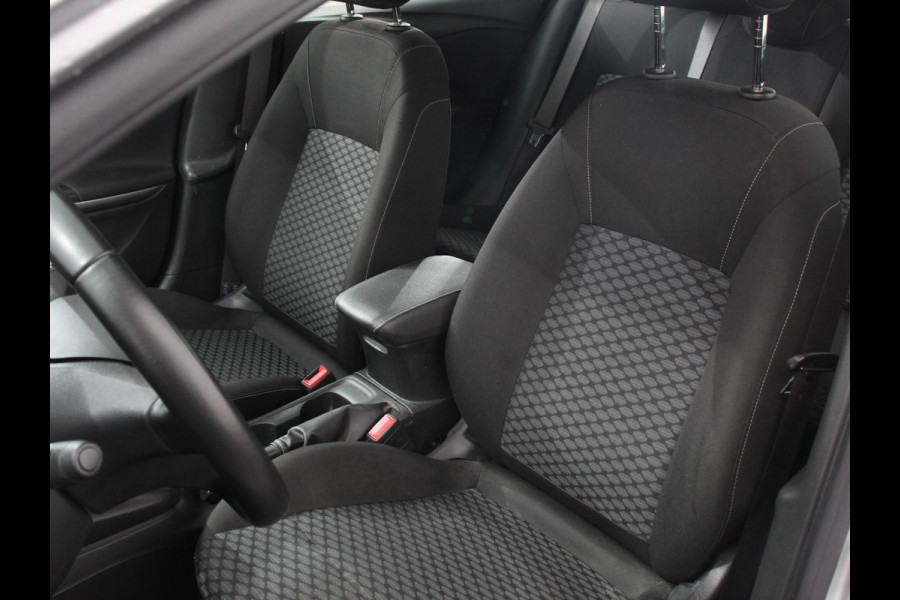 Opel Astra 1.0 Turbo Business | Airco | Navigatie | Apple carplay/ Android auto | Parkeersensoren | Bluetooth | Led