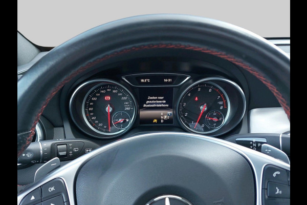 Mercedes-Benz CLA-Klasse Shooting Brake 180 Business Solution AMG Automaat | Panoramadak