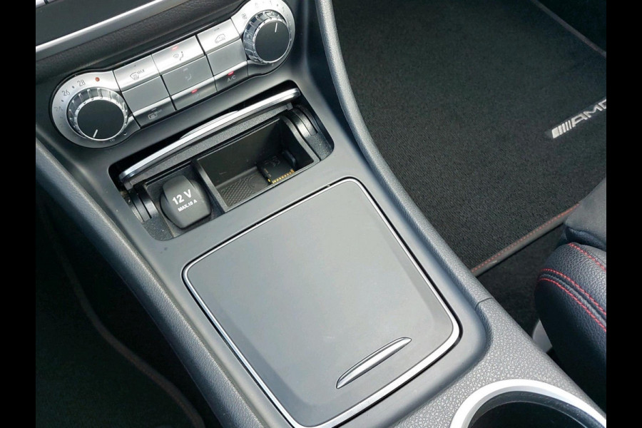 Mercedes-Benz CLA-Klasse Shooting Brake 180 Business Solution AMG Automaat | Panoramadak