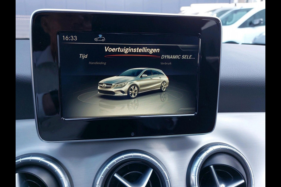 Mercedes-Benz CLA-Klasse Shooting Brake 180 Business Solution AMG Automaat | Panoramadak