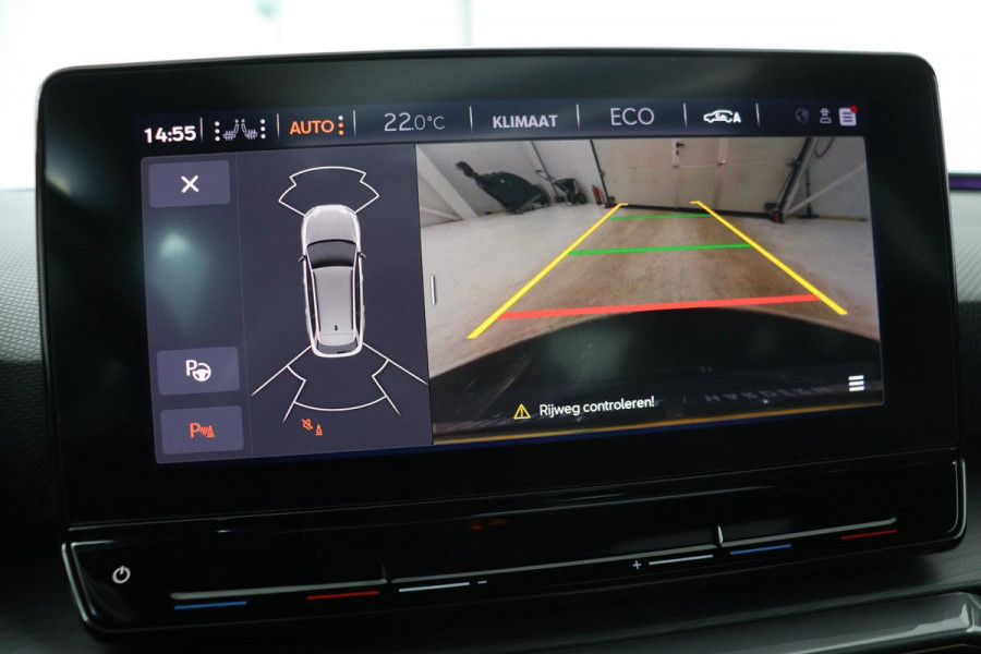 CUPRA Leon 1.4 e-Hybrid VZ Performance | Panoramadak | Stoel & stuurverwarming | Carplay | Camera | Adaptive cruise | Keyless | Navigatie