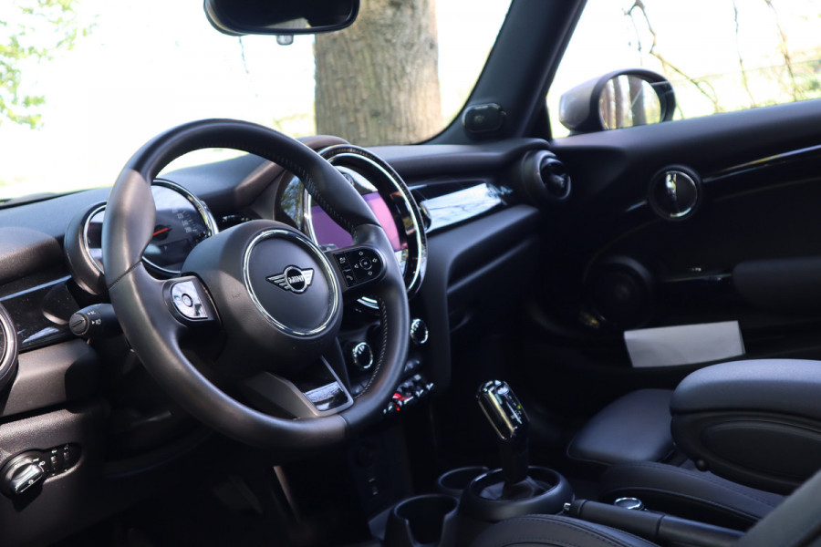 MINI Mini 1.5 Cooper Camden Plus Edition | Panoramadak | Aut. |