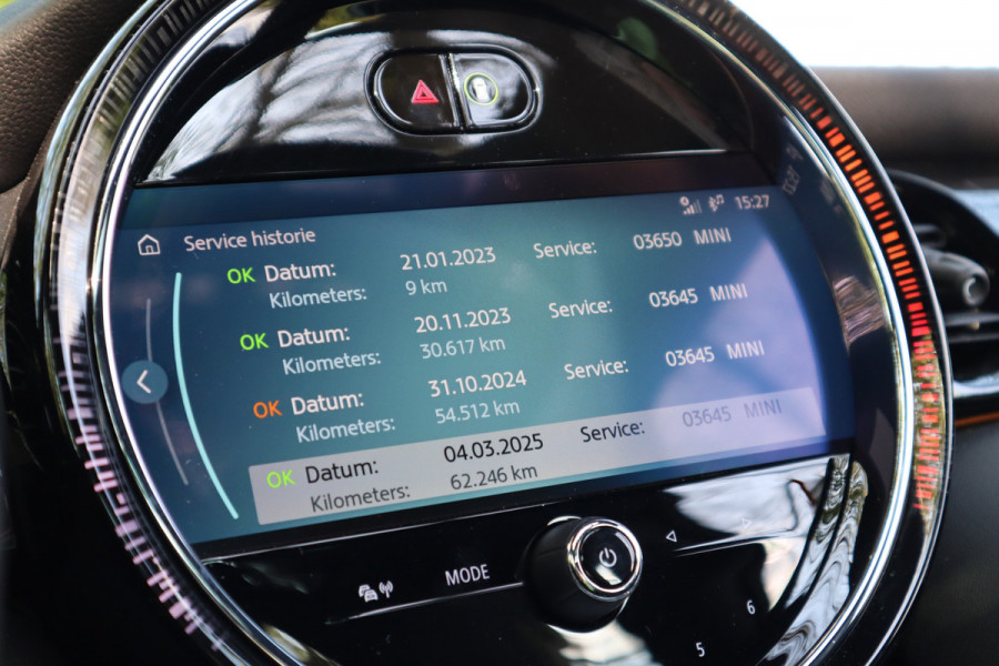 MINI Mini 1.5 Cooper Camden Plus Edition | Panoramadak | Aut. |
